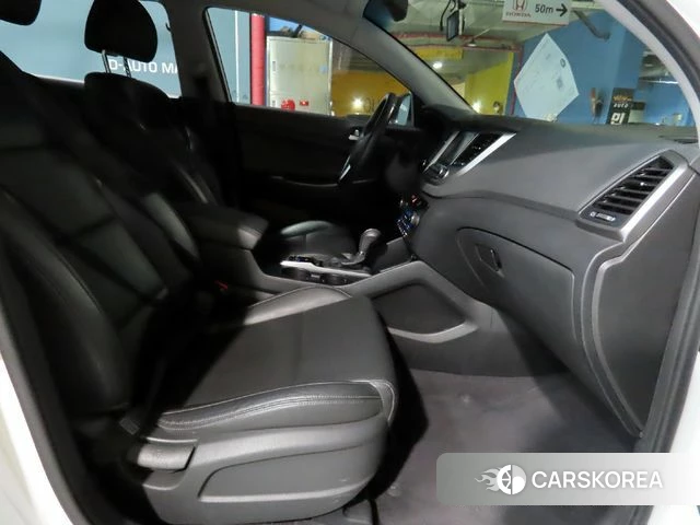 Hyundai All New Tucson id 4543628 из Кореи 18