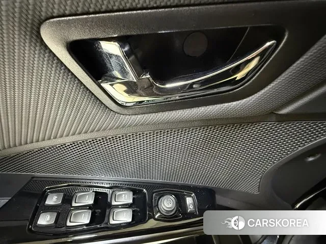 Ssangyong Tivoli Air id 3439041 из Кореи 18