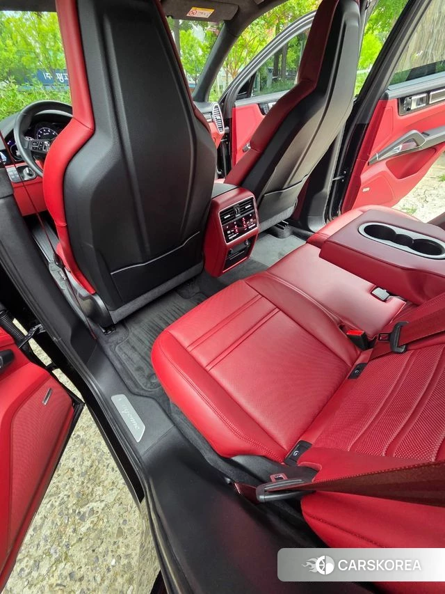 Porsche Cayenne (PO536) id 4640740 из Кореи 9