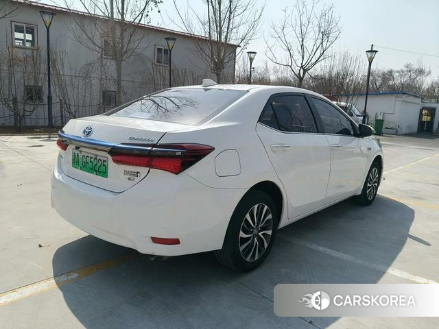 Toyota Corolla dual engine E+ id 3908889 из Китая 8