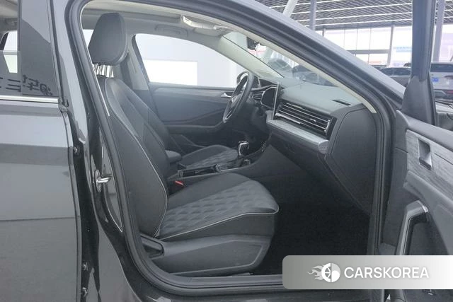Volkswagen Sagitar id 4334930 из Китая 15