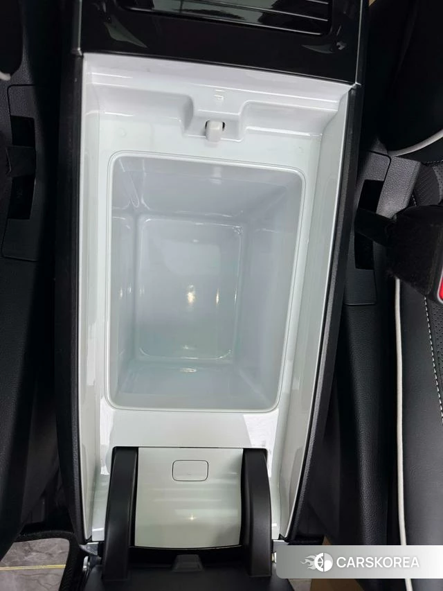 Roewe iMAX8 id 3908009 из Китая 22