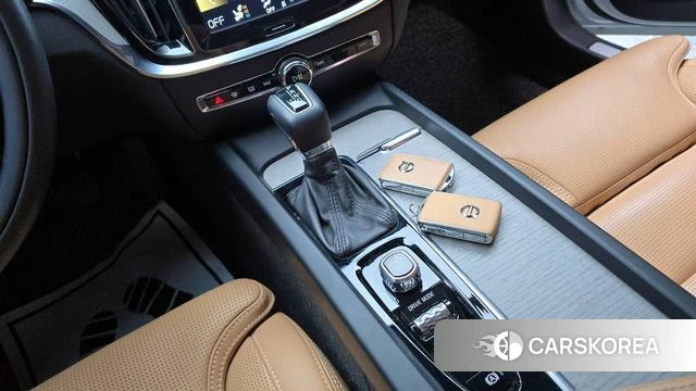 Volvo V60 Cross-Country 2nd Generation id 4362654 из Кореи 33
