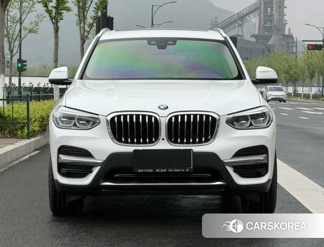 BMW X3 id 4211758 из Китая 19