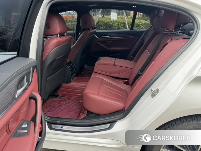 BMW 5 series id 4299472 из Китая 13
