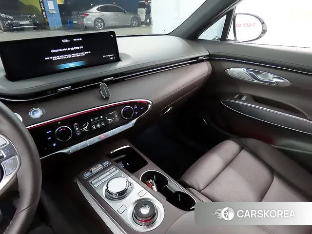 Genesis GV70 id 3278944 из Кореи 18