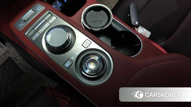 Genesis GV70 id 4187216 из Кореи 33