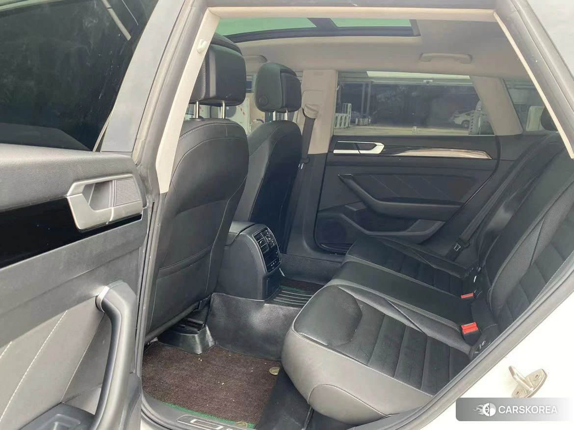 Volkswagen CC id 4426532 из Китая 13