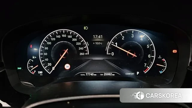 BMW 5 Series (G30) id 3515017 из Кореи 18