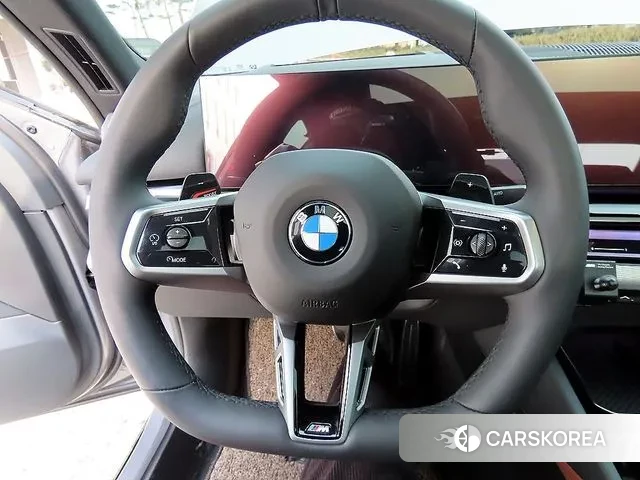 BMW 5 Series (G60) id 3619716 из Кореи 18