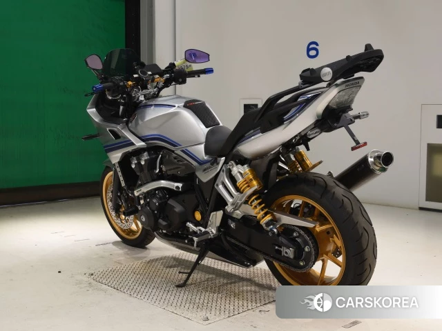 Honda CB1300SF BOLDOR id 4387113 из Японии 8