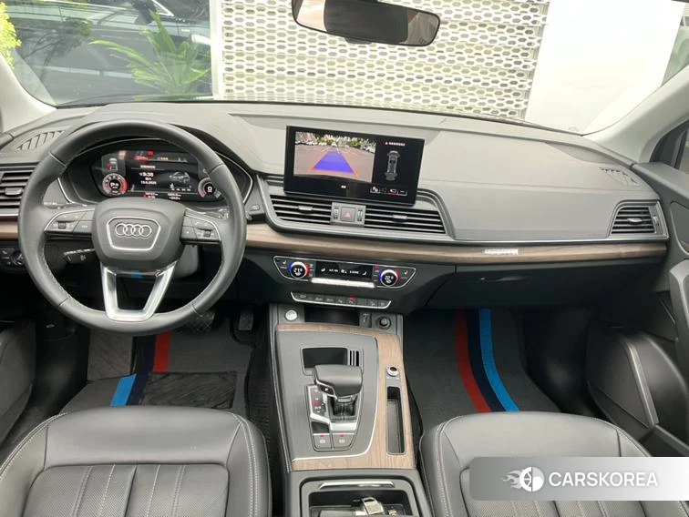 Audi Q5L id 4452703 из Китая 10