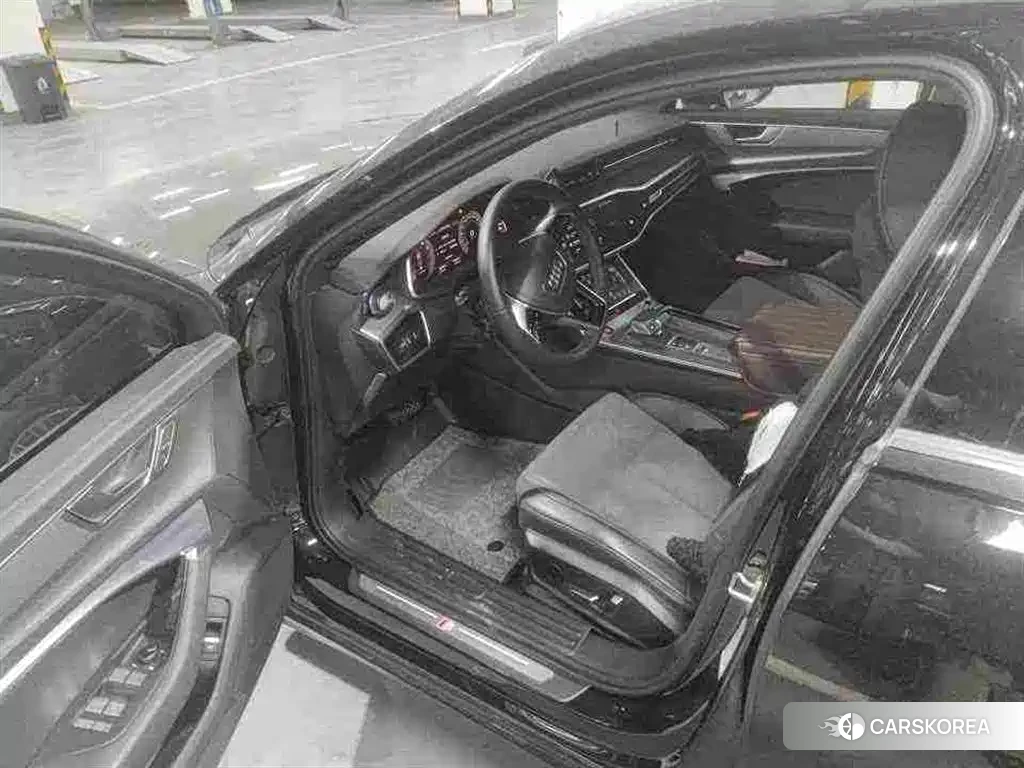 Audi A6L id 4655263 из Китая 8