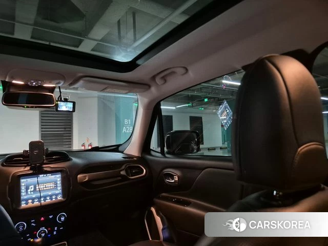 Jeep Renegade id 4654222 из Кореи 18