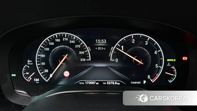 BMW 5 Series (G30) id 4362974 из Кореи 18