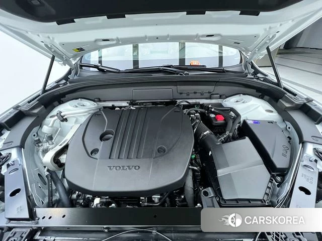 Volvo XC60 id 3957860 из Китая 28