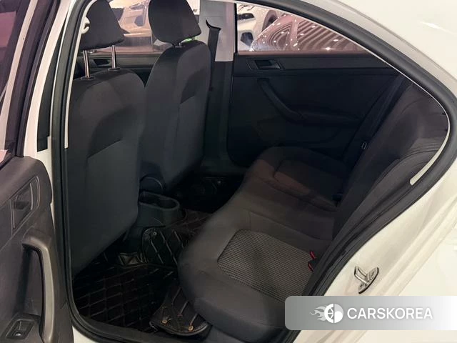 Volkswagen Santana id 4209203 из Китая 13