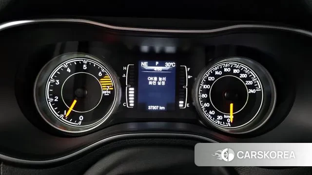 Jeep Cherokee (KL) id 3034027 из Кореи 18