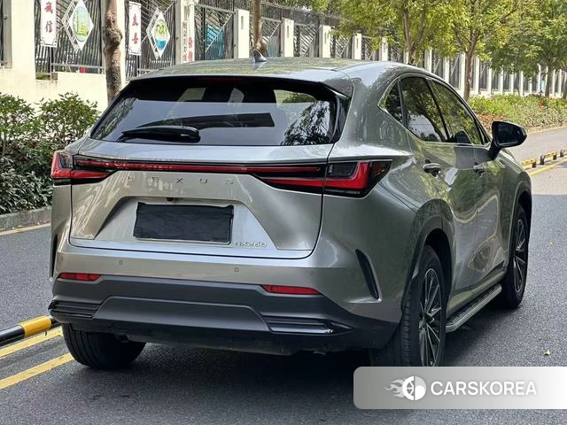 Lexus NX id 4291299 из Китая 11