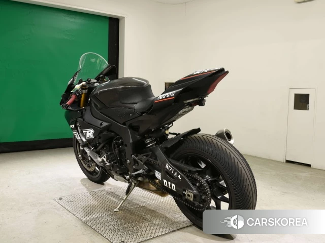 Проданный Yamaha YZF-R1 id 4328124 из Японии, фото 8