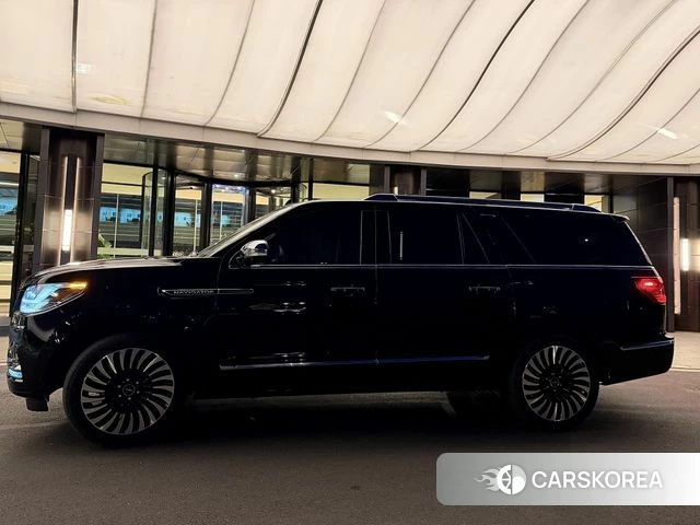 Lincoln Navigator 4th generation id 3904312 из Кореи 18