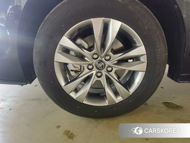 Toyota Saina id 4291489 из Китая 11