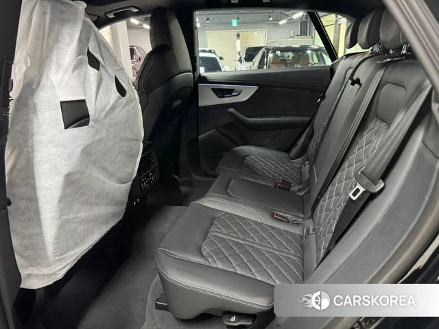 Audi Q8 (4M) id 4522991 из Кореи 13