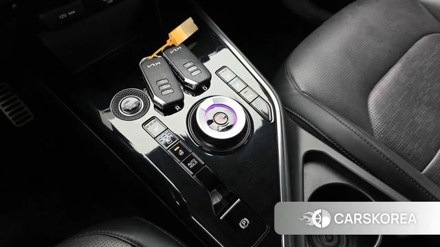 Kia Di Ol Nu Niro id 4880982 из Кореи 30