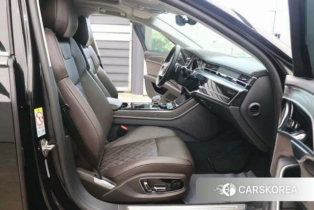 Audi A8 id 4278944 из Китая 29