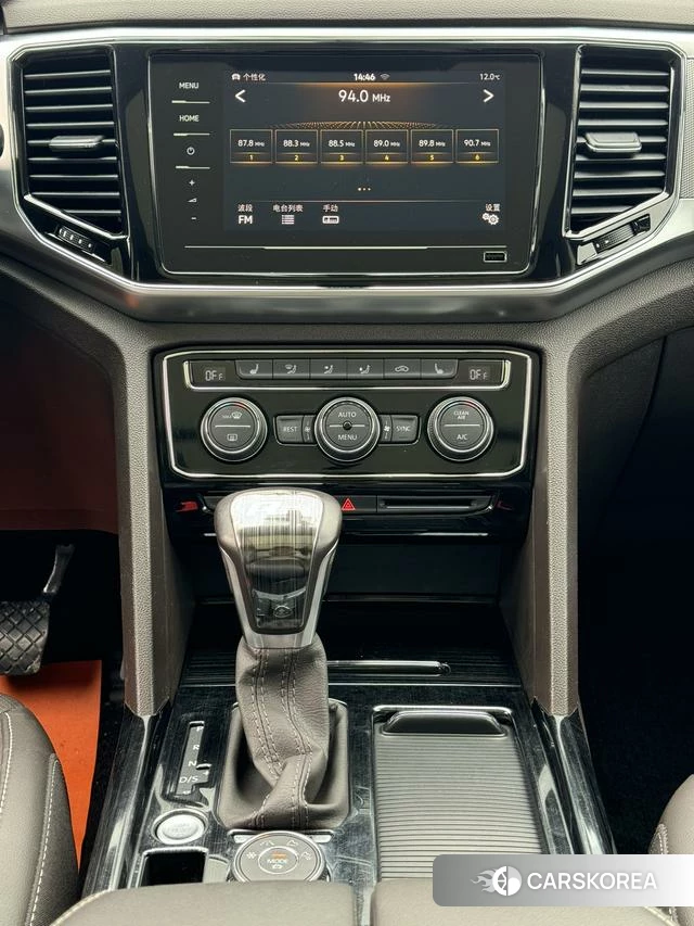 Volkswagen Tourang id 4260042 из Китая 17
