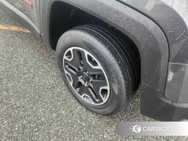 Jeep Renegade id 3917209 из Кореи 15