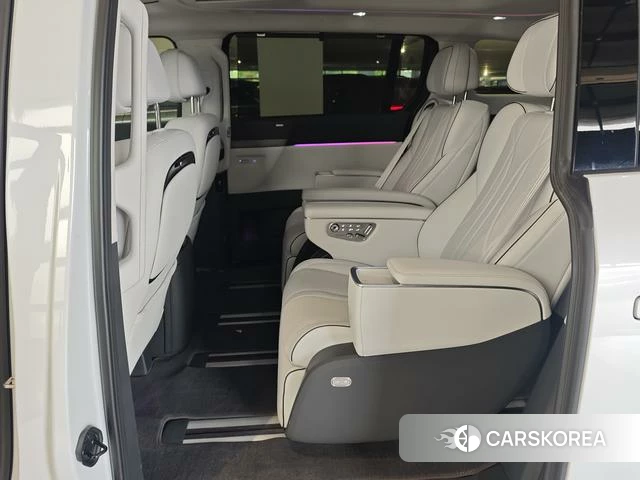 Xiaopeng Motors Xiaopeng X9 id 4240258 из Китая 8