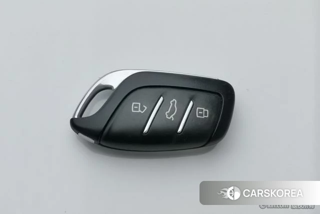 Roewe CLEVER id 4210075 из Китая 22