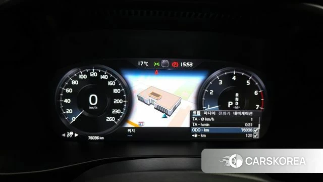 Volvo XC40 id 3828324 из Кореи 18