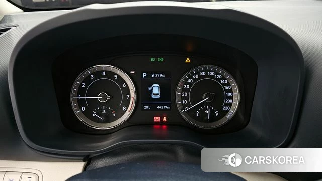 Hyundai Venue id 3897662 из Кореи 18