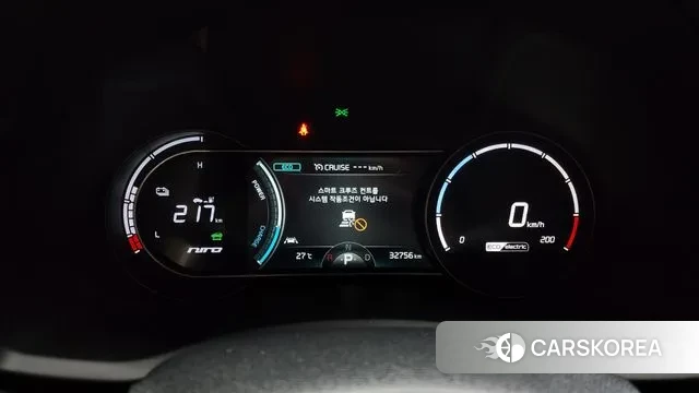 Kia Niro EV id 3038231 из Кореи 18