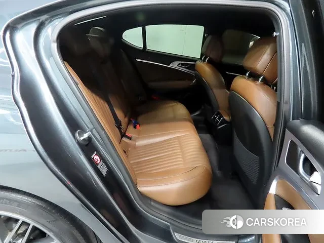 Genesis G70 id 3552885 из Кореи 18