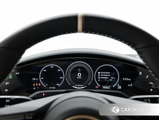 Porsche Taycan id 4291668 из Кореи 18