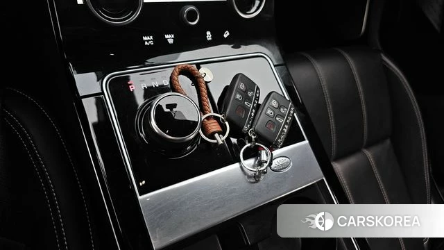 Land Rover Range Rover Velar id 4424480 из Кореи 29