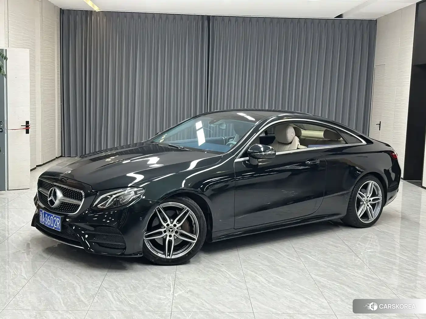 Mercedes-Benz E-Class id 4680808 из Китая 9