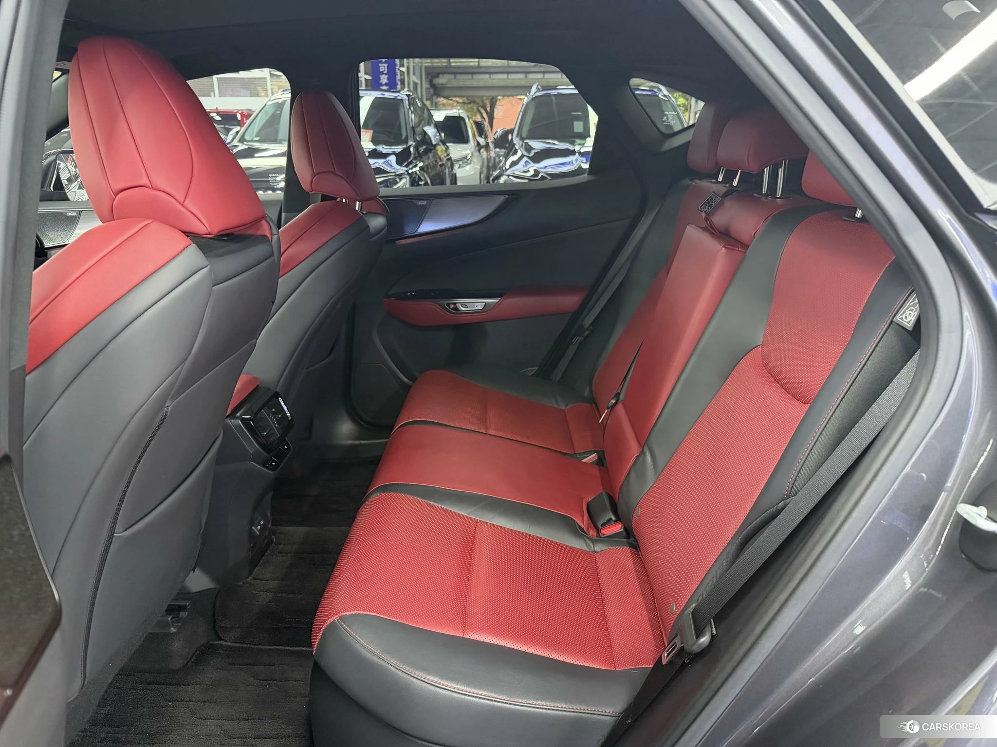 Lexus NX id 4468070 из Китая 14