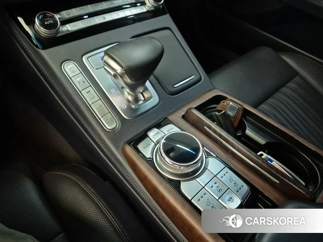 Genesis G90 id 4384391 из Кореи 17