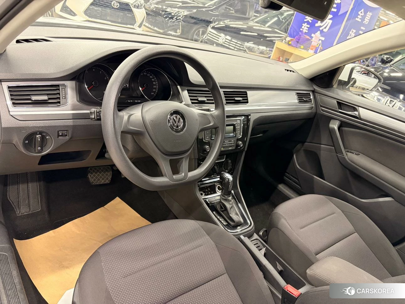 Volkswagen Bora id 4420918 из Китая 8