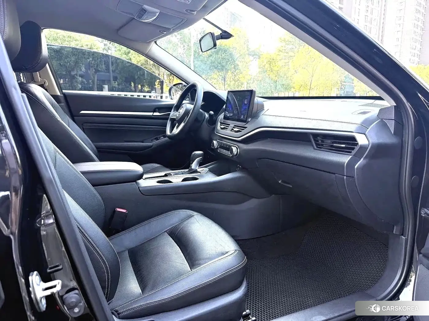 Nissan Altima id 4654627 из Китая 8