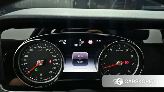 Mercedes-Benz E-Class W213 id 2965915 из Кореи 18