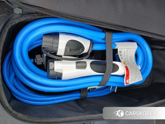 Hyundai The New Ionic Electric id 3205900 из Кореи 17