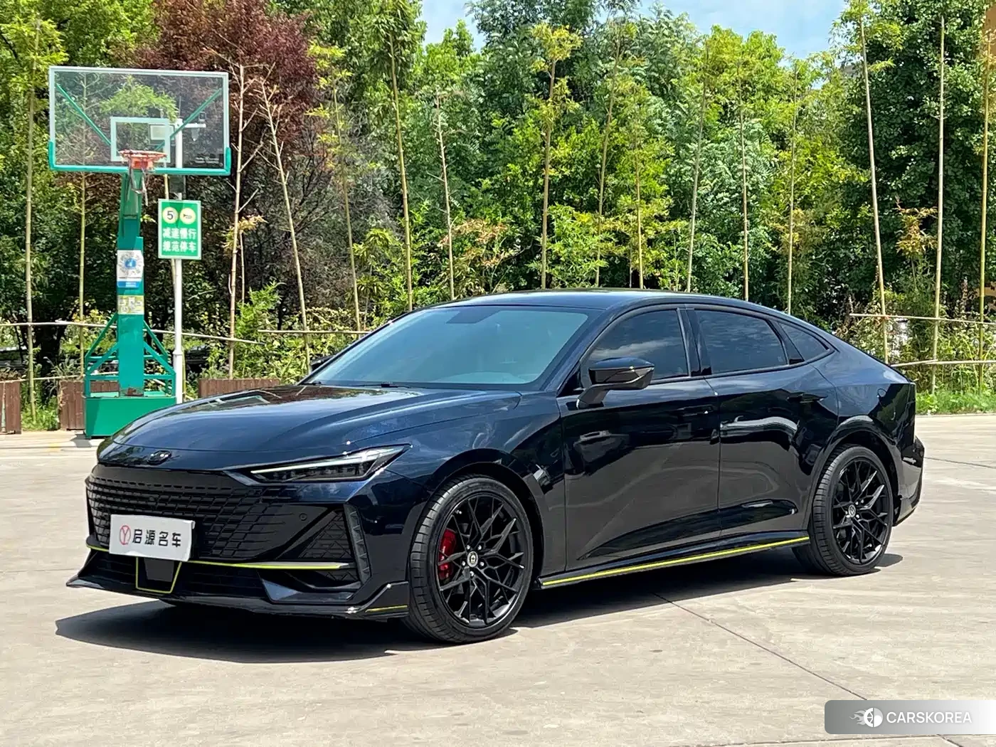 Chang'an Changan UNI-V id 4583874 из Китая 8
