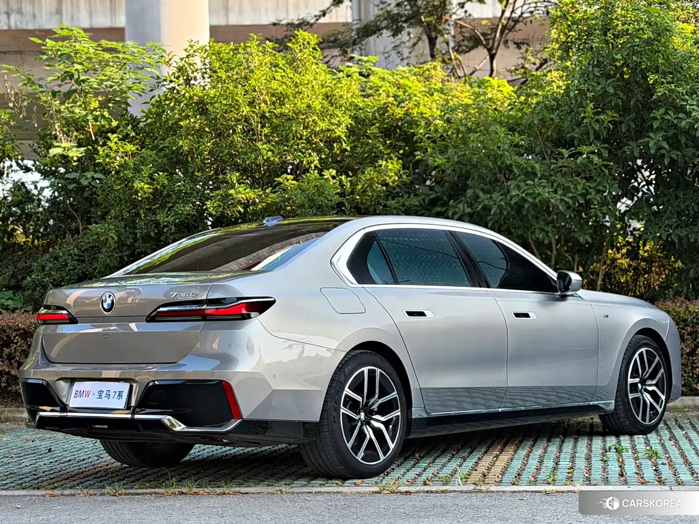 BMW 7 series id 4679817 из Китая 17