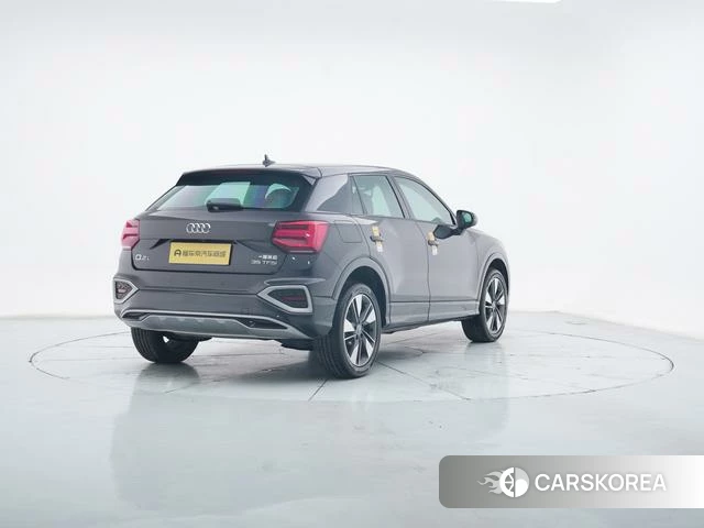 Audi Q2L id 4272600 из Китая 26