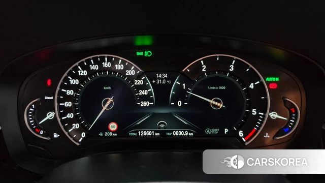 BMW 5 Series (G30) id 4751392 из Кореи 30
